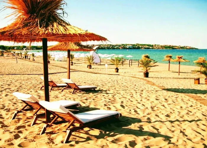 Harmony Suites-1 Private 424 *