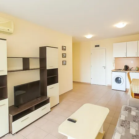 Harmony Suites-1 Private Apartment 424 *