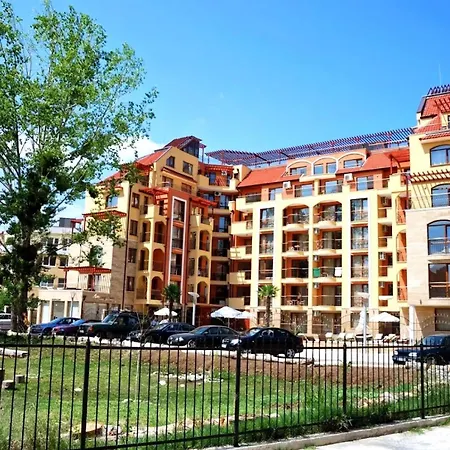 Harmony Suites-1 Private 42а Apartment