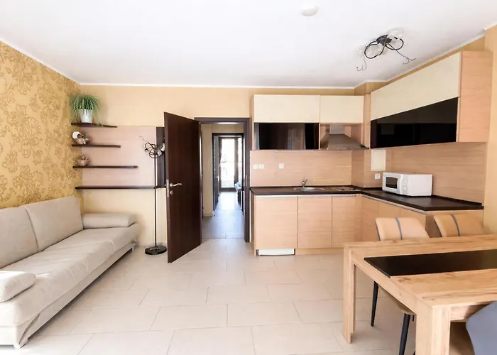 Harmony Suites-1 Private 42а *